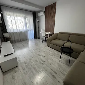 Titan Pallady Апартаменты Бухарест