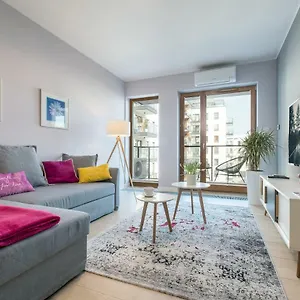 Raya Mansion Апартаменты Варшава
